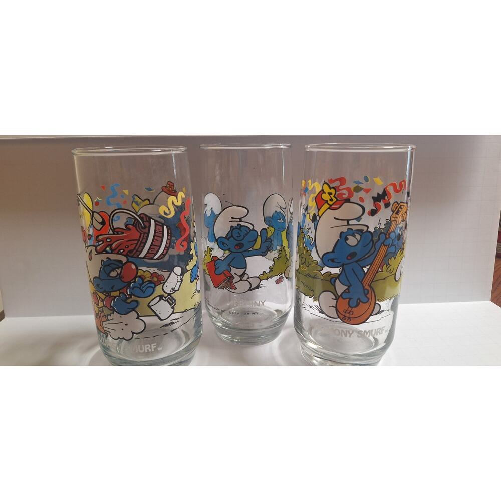 Smurf Vintage Collector's Drinking Glasses From  Hardee's (1983) Set of 3